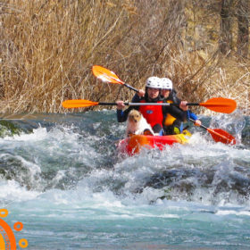 EMP94-piraguas-aguas-bravas-las-juntas-gea-www-geaventura-com-con-logo-640px-7-280x280